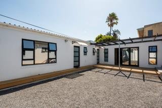 3 Bedroom Property for Sale in Lansdowne Western Cape